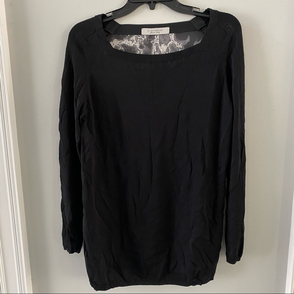 D. Exterior Made in Italy Silk Top